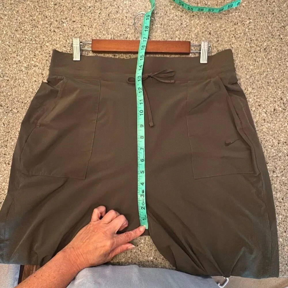 NIKE Bliss Luxe Training Pants 7/8 Army Green Dri-Fit Drawstring XL